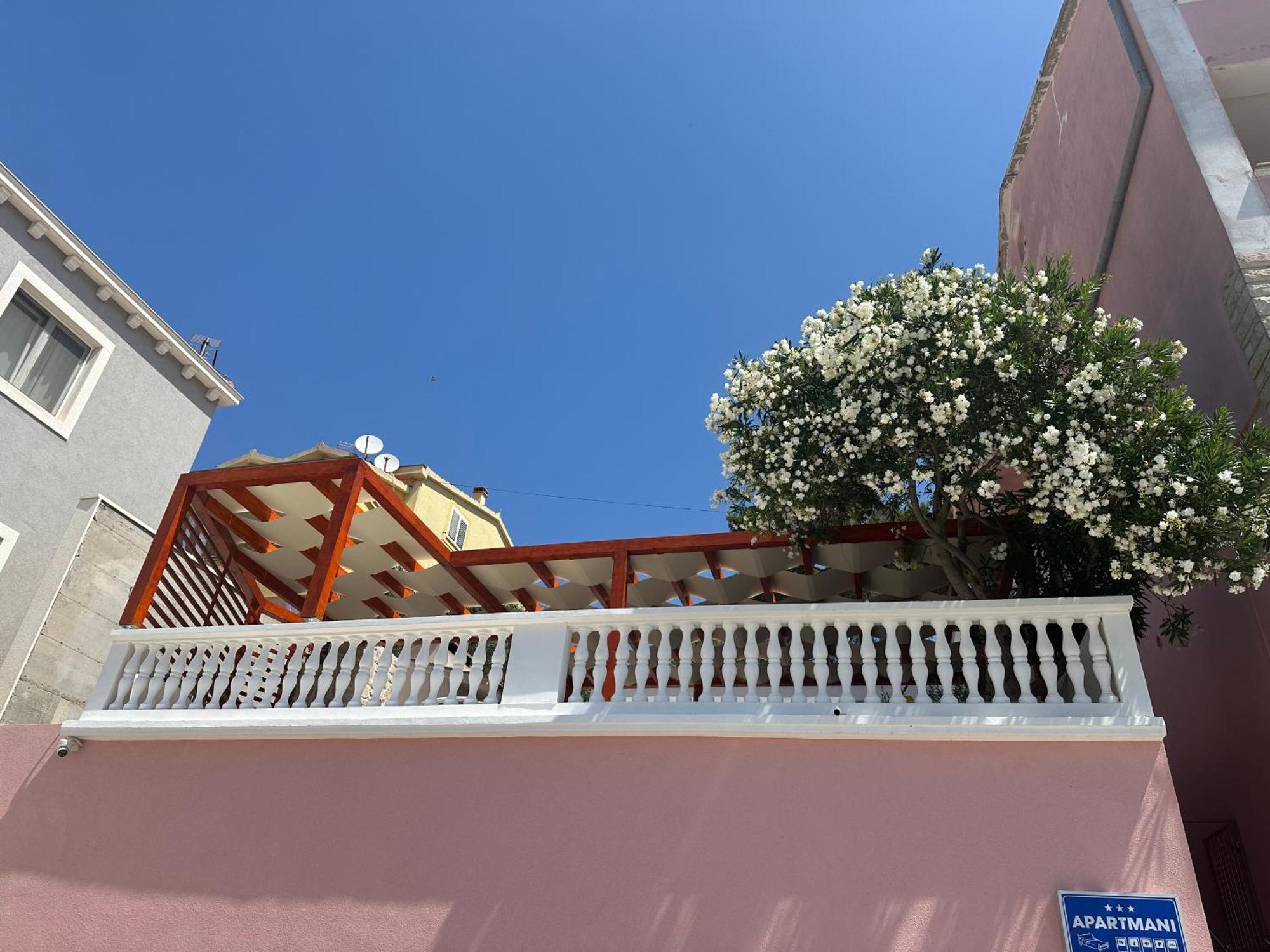 Apartmani Sali Seaview エクステリア 写真