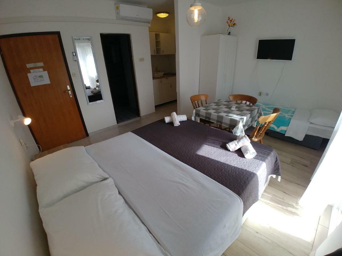 Apartmani Sali Seaview エクステリア 写真
