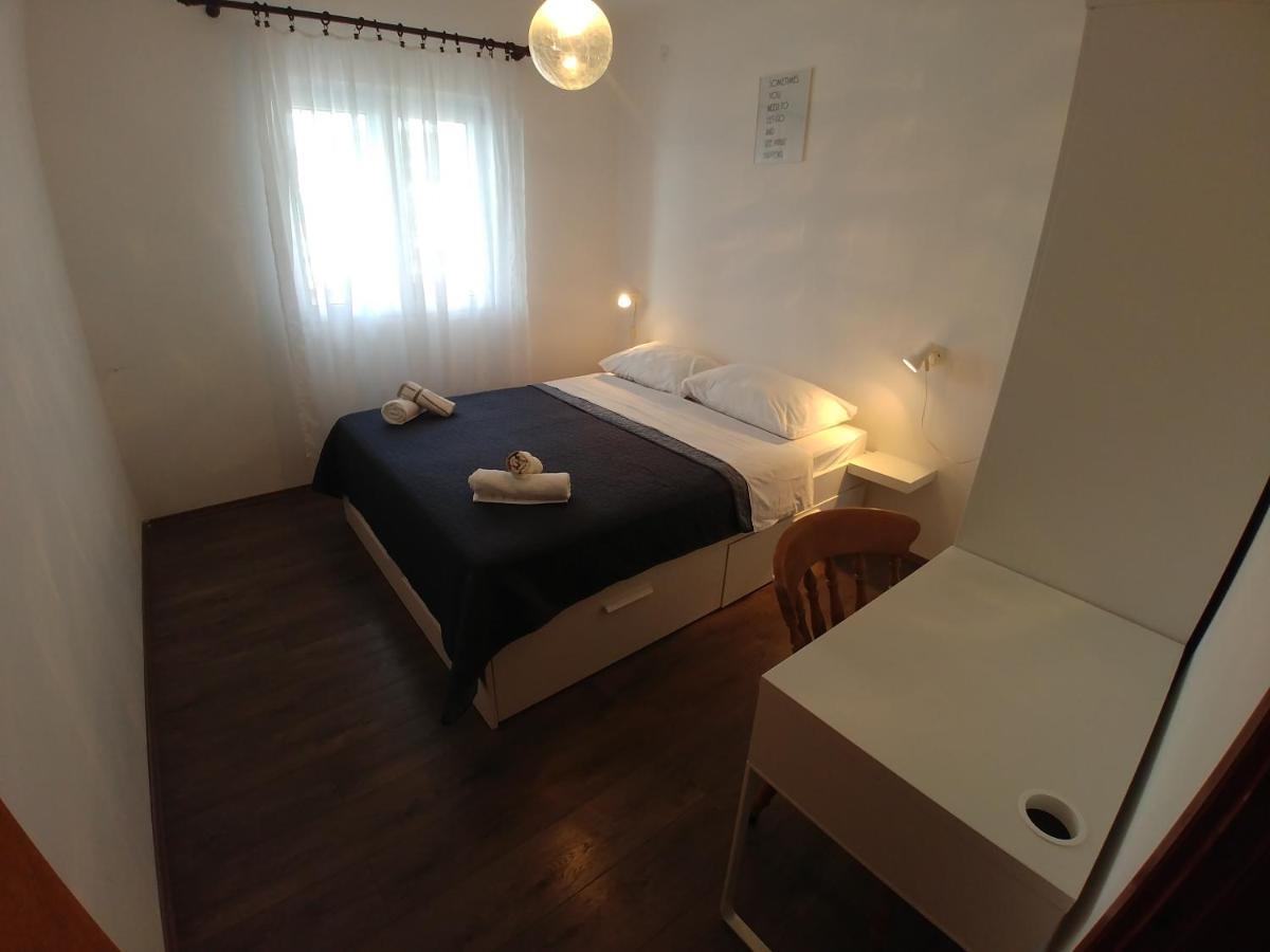 Apartmani Sali Seaview エクステリア 写真
